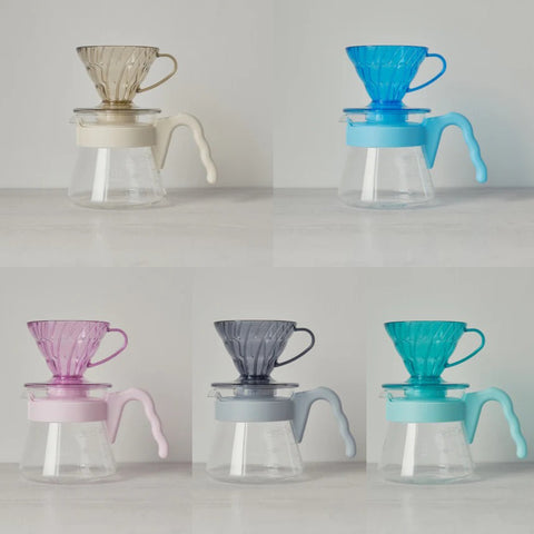 【HARIO】限量套組 樹脂濾杯*1+咖啡壺*1+濾紙40張入*1+量匙*1(自然米/海洋藍/薄荷綠/玫瑰粉/摩登灰)