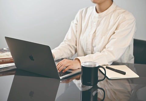 【HARIO】真空雙層馬克杯 350ml/470ml(CMG-350-B/W CMG-470-B/W)保溫保冷 精品咖啡杯