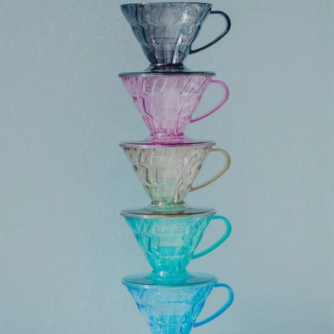 【HARIO】限量套組 樹脂濾杯*1+咖啡壺*1+濾紙40張入*1+量匙*1(自然米/海洋藍/薄荷綠/玫瑰粉/摩登灰)